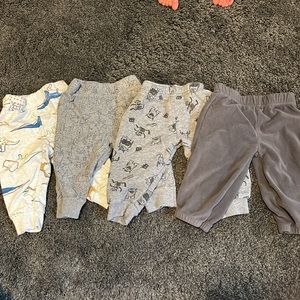 *5/$20 Baby Boy Shorts & Pants* Bundle of 4 Carter’s size 6 months Sweatpants